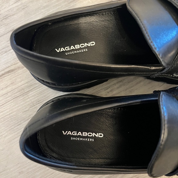 Vagabond Black Chunky Loafers with Chain Detail BRAND NEW - Picture 4 of 6
